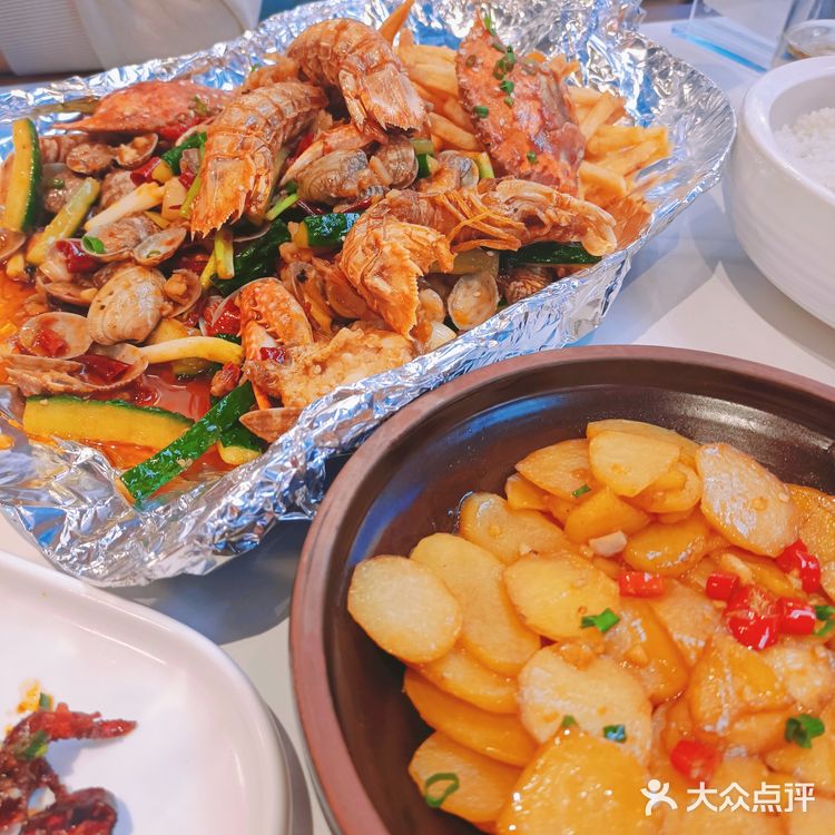 光谷湖北菜天花板!学生党聚会天堂