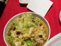 手撕包菜-龙巢盱眙龙虾·牛蛙·烧烤宵夜(八卦岭店)