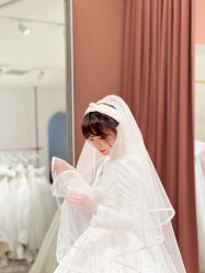 -派丽莫Pellimo原创设计婚纱品牌