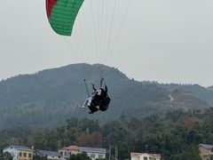 -趣飞飞黑麋峰国际滑翔伞基地