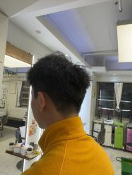 -镁连社·美联社