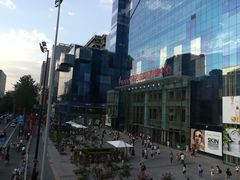 -赛格国际购物中心(小寨店)