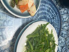 -四方小吃·白族庭院餐厅