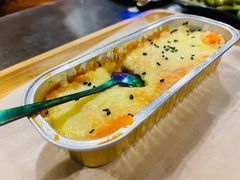 -麦凯伦烧烤·精酿超级工厂店(金桥总店)