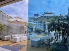 -UNI UNI(环亚凯瑟琳店)