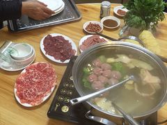 -一鼎牛鲜活牛肉城(晋江海峡国际食品城店)