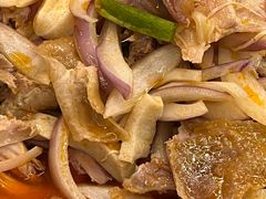 -乡村馕坑肉·烧烤·新疆菜·本地人更爱吃(阿勒泰首店)