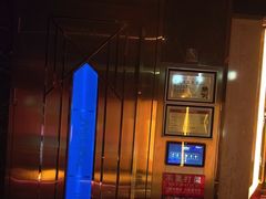 -温莎KTV(珠江路店)