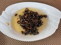 香辣油鸡枞-丽江悦榕庄酒店-明月·雪山庭院餐厅