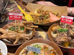 -周小明火锅(黑金冠社区店)