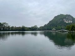 -星湖旅游景区七星岩