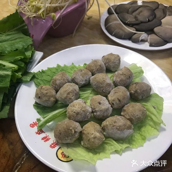 麻辣盛宴(阿勒玛勒路店)