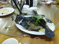 -岛中岛·海鲜大排档·万宁老字号(东澳店)
