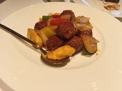 时果黑毛猪咕咾肉-三号黄浦会Canton Table