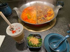 -湊湊火锅·茶憩(打浦桥日月光店)