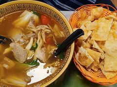 -伊清斋牛肉面(华佗路店)