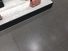 -CHARLES&KEITH(城西银泰店)