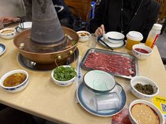 -月圆火锅(宁海东路二店)