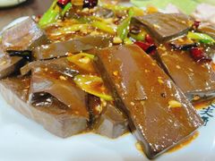辣炒鸭血-金卯白肉罩火烧