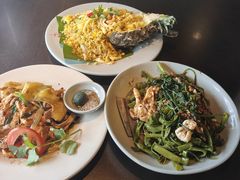 蛏子炒通菜-大头虾越式风味餐厅(光明广场店)