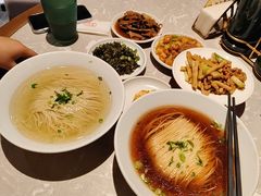 -松鹤面馆·古法焖肉面(观前店)