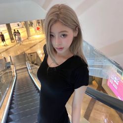 -HAIR HERE造型