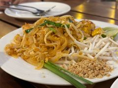 -Kinnaree by Vanessa WU