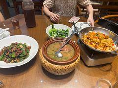 -钵家大院·地道湖北菜(江夏·大花岭店)