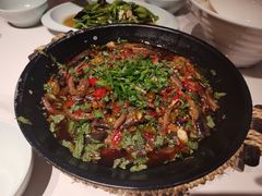 -饭饱香土碗菜(新科店)