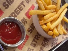 -Side Street街旁(交道口店)