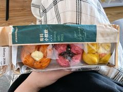-星巴克臻选(嘉兴海宁银泰城店)