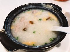 皮蛋瘦肉粥-粤式早茶希朋喜宴