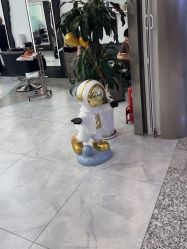 -ON STAR SALON
