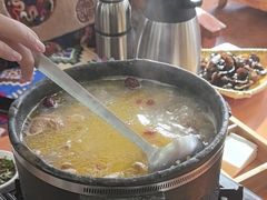 -鲁朗边巴次仁农家石锅