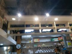 -百品聚旋转火锅(万德庄店)