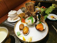 -半岛翡丽海鲜自助餐厅(观风亭店)