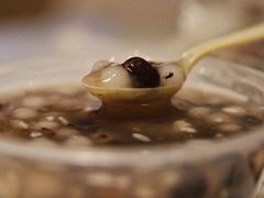 酒酿元宵-芳婆糕团店(王府大街店)