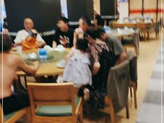 大堂-深巷家味馆.湖北头牌红烧鱼头拌饭(黄陂店)