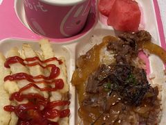 -暖食光·台式家庭餐厅·生日主题店(万达店)
