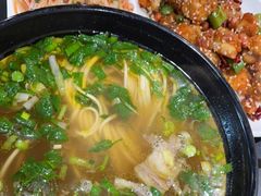 -杨记清芳牛肉拉面(宝龙广场店)