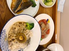 -雪梅月子中心(华侨城店)