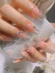 -尤米一站式美甲美睫