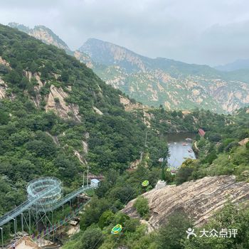 带着家里老人，没有选择全票，没有买水上项目