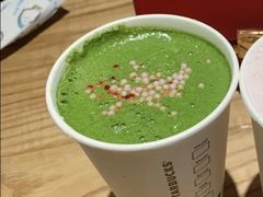 樱花草莓茶拿铁-星巴克(天津东江道香年广场店)