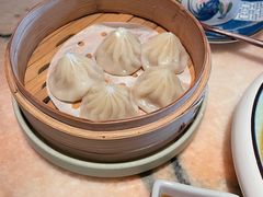 鸡汁杭州小笼-桂满陇·景观餐厅(新世界店)
