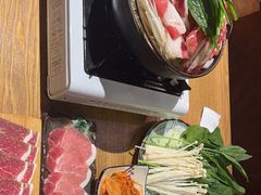 -泰居酒屋日式料理烧肉