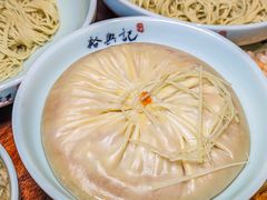 -裕兴记•蟹黄面馆(人民广场店)