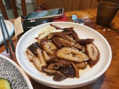 -老鼎万春卤菜(五代传承创始老店)