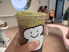 -喜茶(迪士尼小镇DP店)