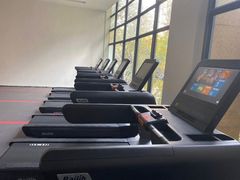 -康慈健身(雅戈尔雷迪森广场店)